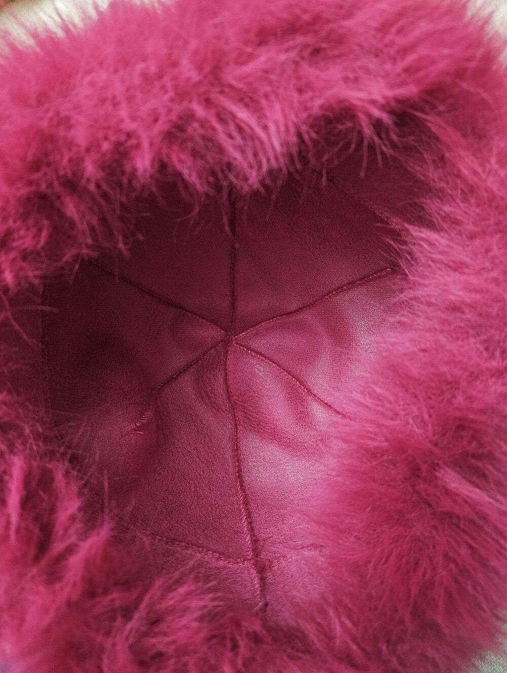 SHEIN Bright Fuchsia Faux Fur Hat - Picture 2 of 3